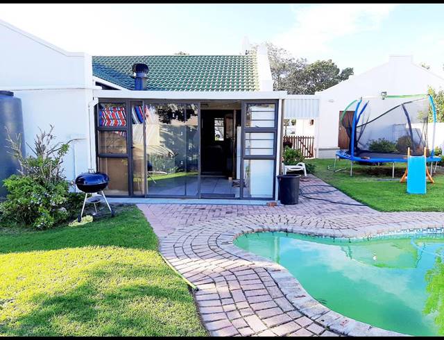 3 BEDROOM HOUSE RENTED IN MIRAMAR